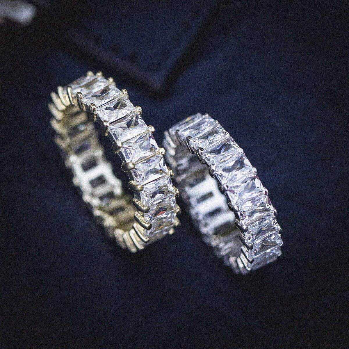 14k Solid Gold Baguette Ring in Yellow Gold-VS Diamonds