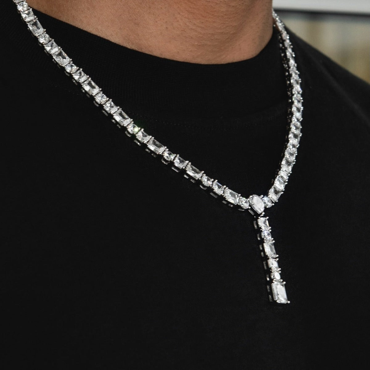 Multi Diamond Lariat Chain in White Gold
