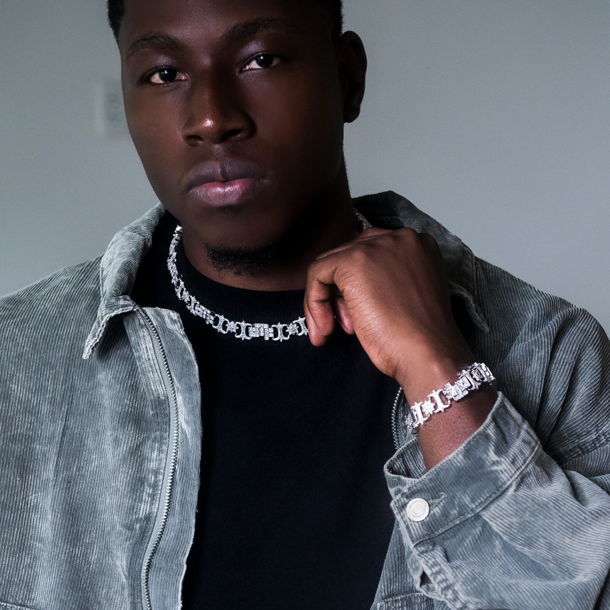 OTF Baguette Infinity Chain- 17mm