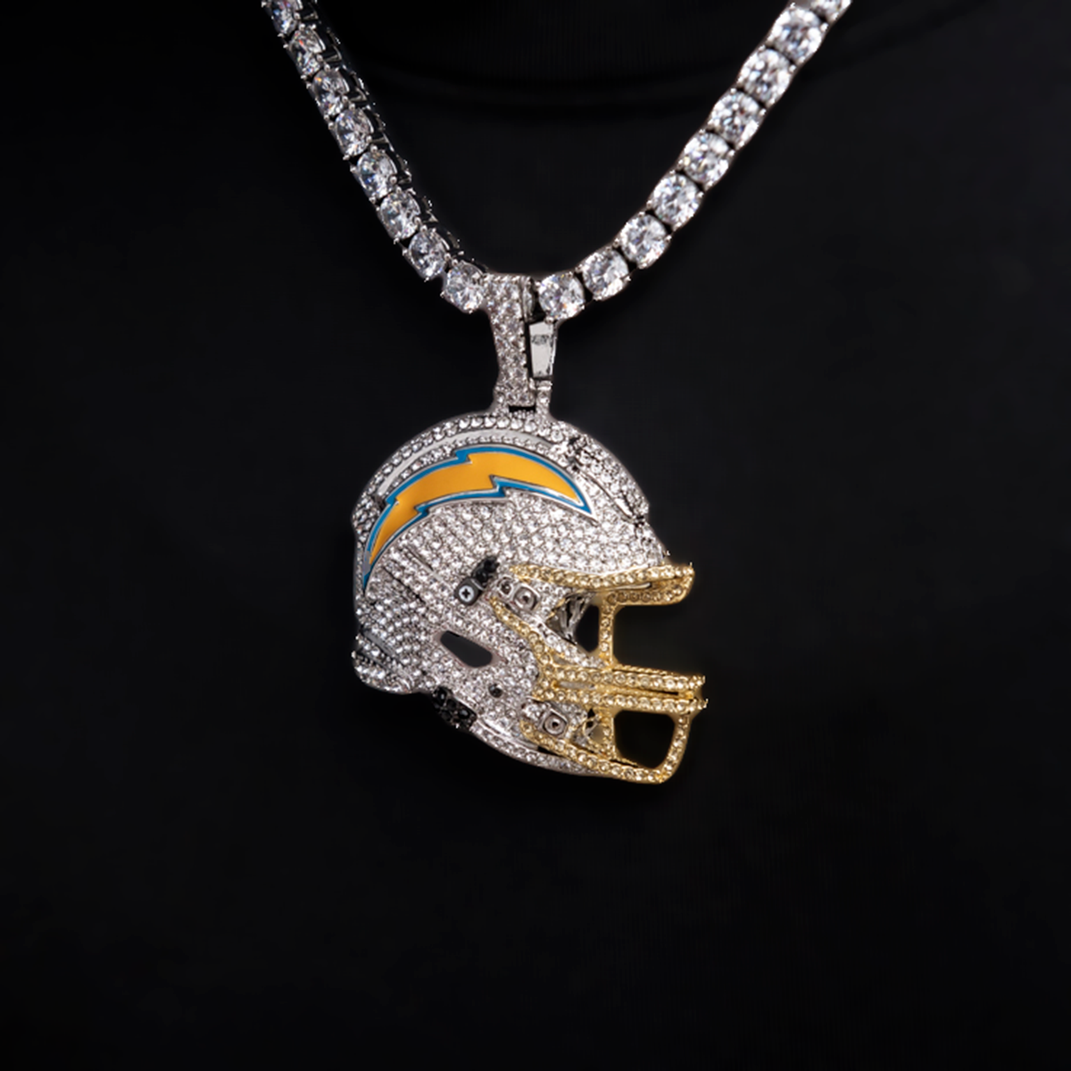 2025 Los Angeles Chargers Team Helmet Pendant - White Gold