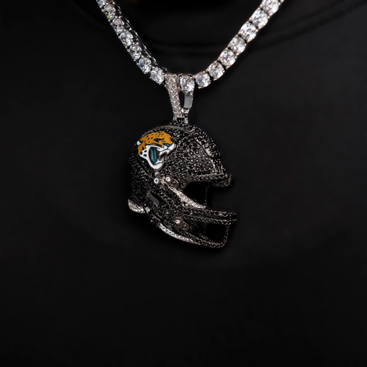 2025 Jacksonville Jaguars Team Helmet Pendant - White Gold