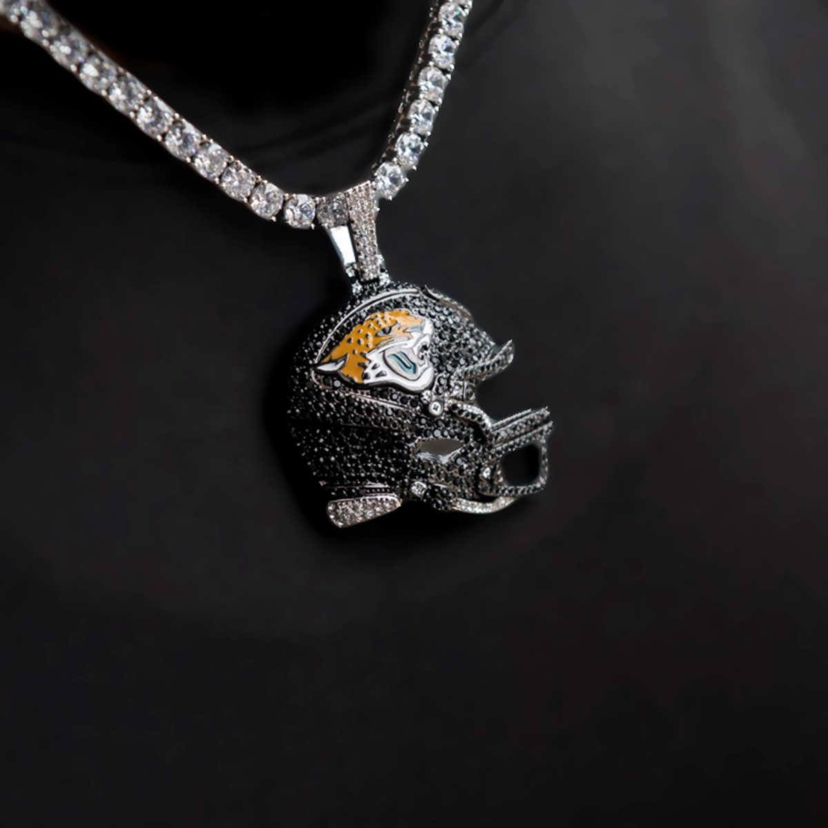 2025 Jacksonville Jaguars Team Helmet Pendant - White Gold