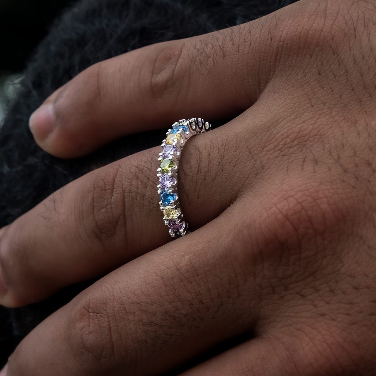 3mm Royal Stones Diamond Band Ring in White Gold Vermeil