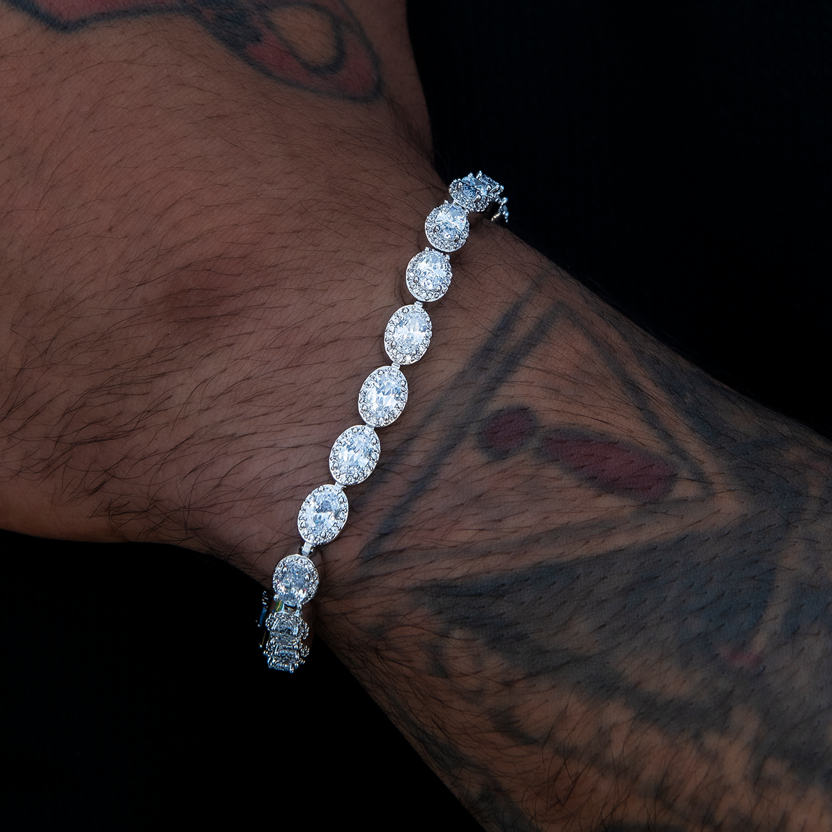 Diamond Oval Clustered Tennis Bracelet in White Gold- 4mm