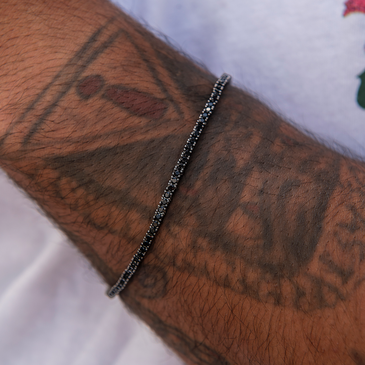 Diamond Tennis Bracelet in Black- 2mm