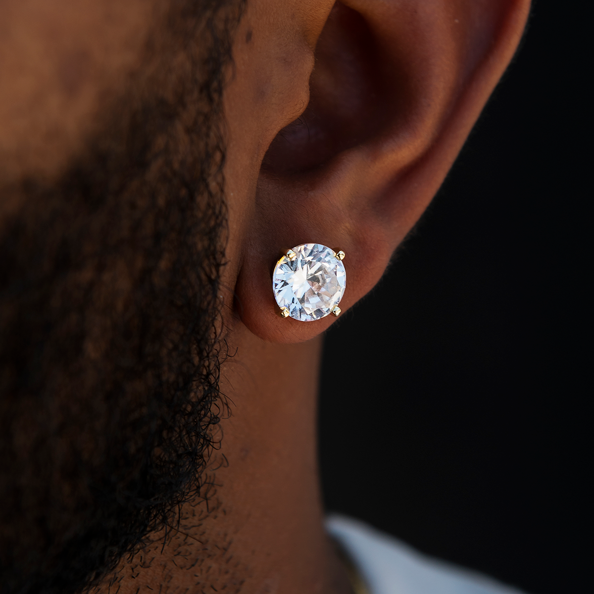 10mm Round Cut Diamond Stud Earrings in Yellow Gold