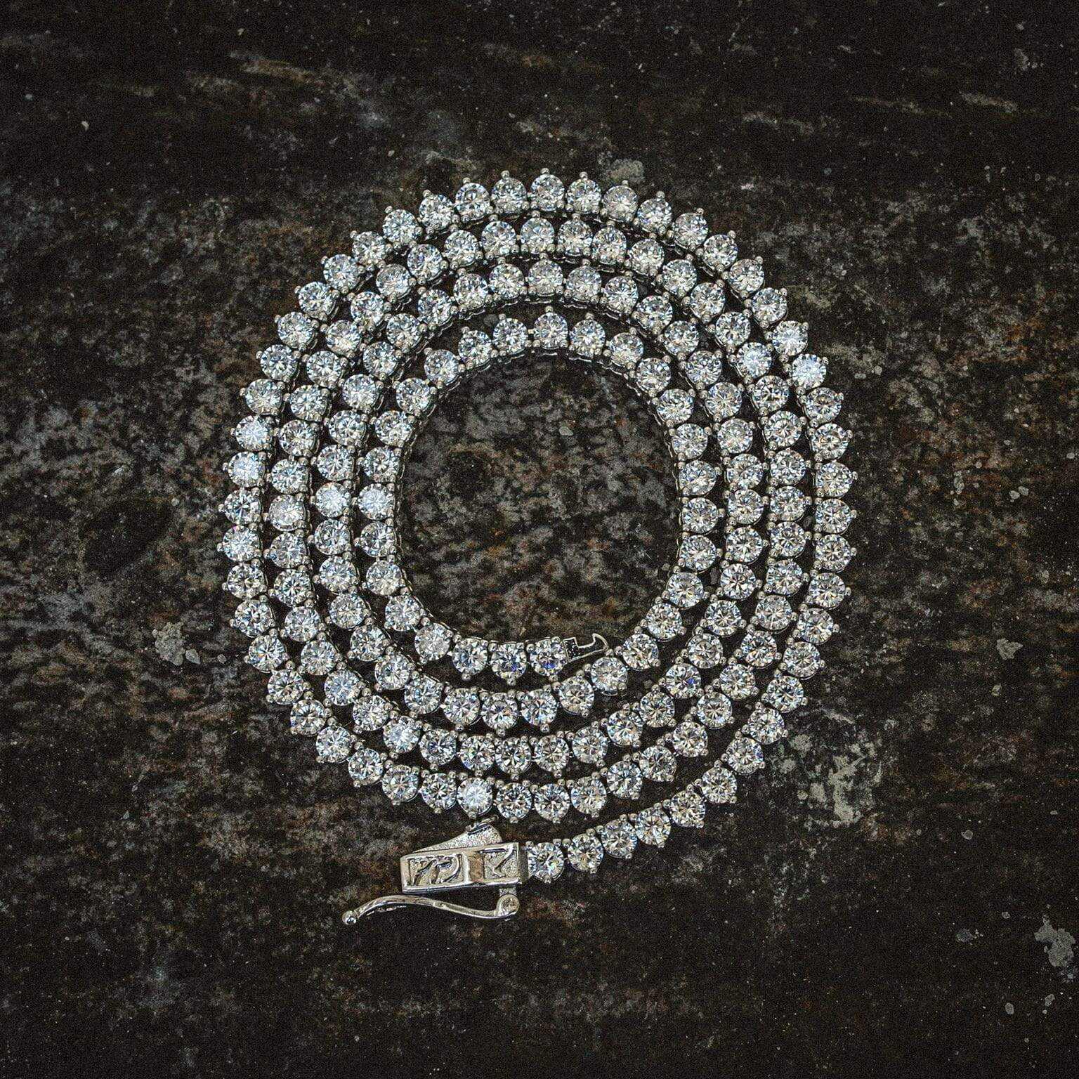 3 Prong Tennis Chain in White Gold