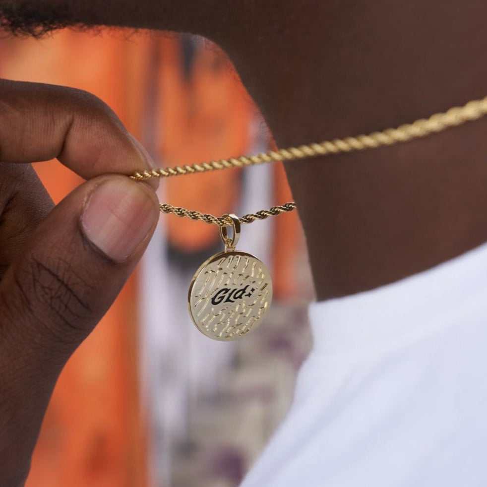 Compass Coin Pendant in Yellow Gold