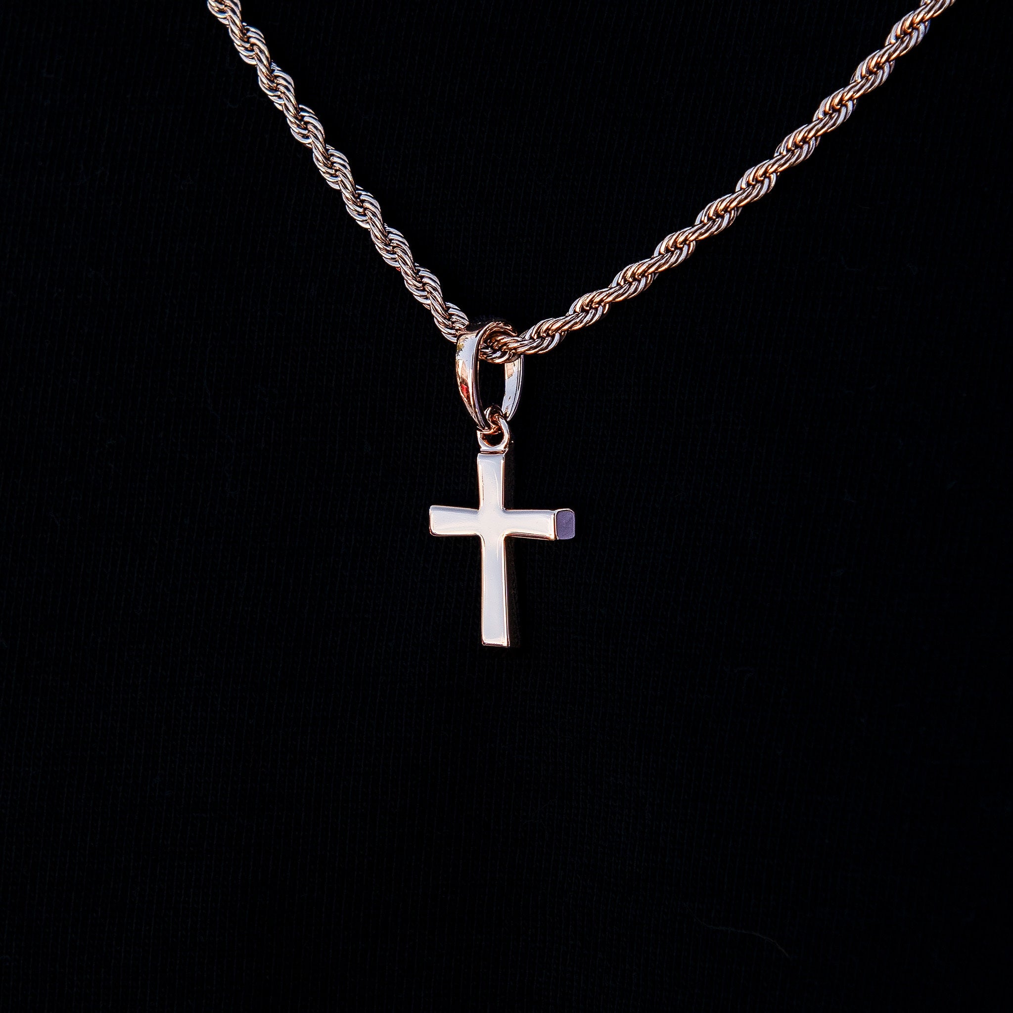 Micro Simple Cross Pendant in Rose Gold