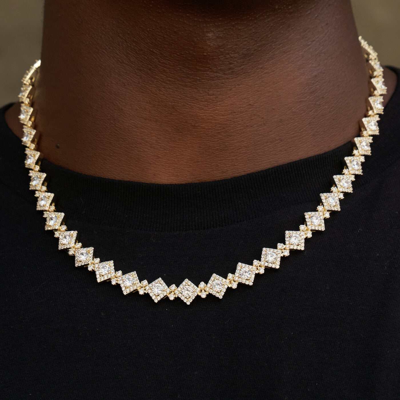 Cloister Link Chain in Yellow Gold