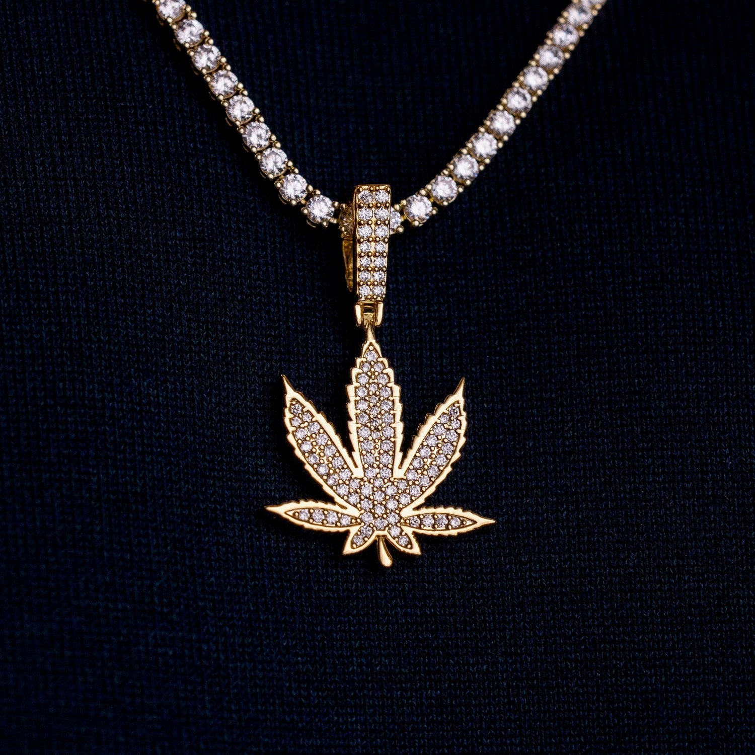 Diamond Weed Leaf Pendant in Yellow Gold