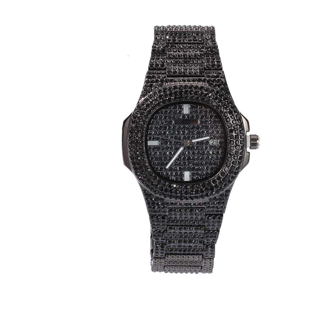 Fashionable Diamond-Encrusted Gypsophila Hip-Hop Watch