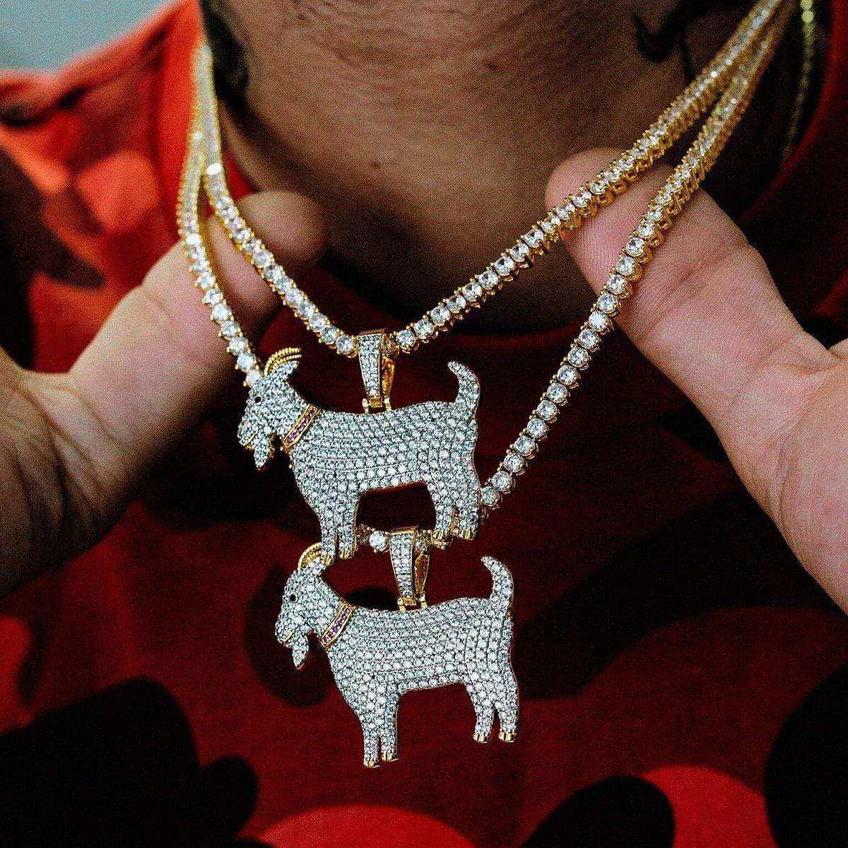GOAT Pendant in Yellow Gold