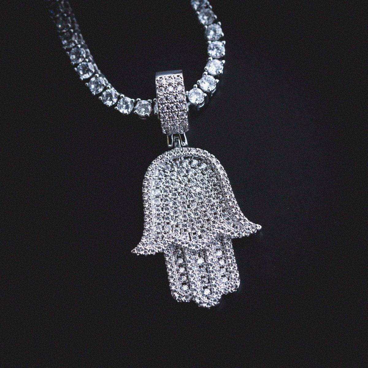 Hamsah Pendant in White Gold