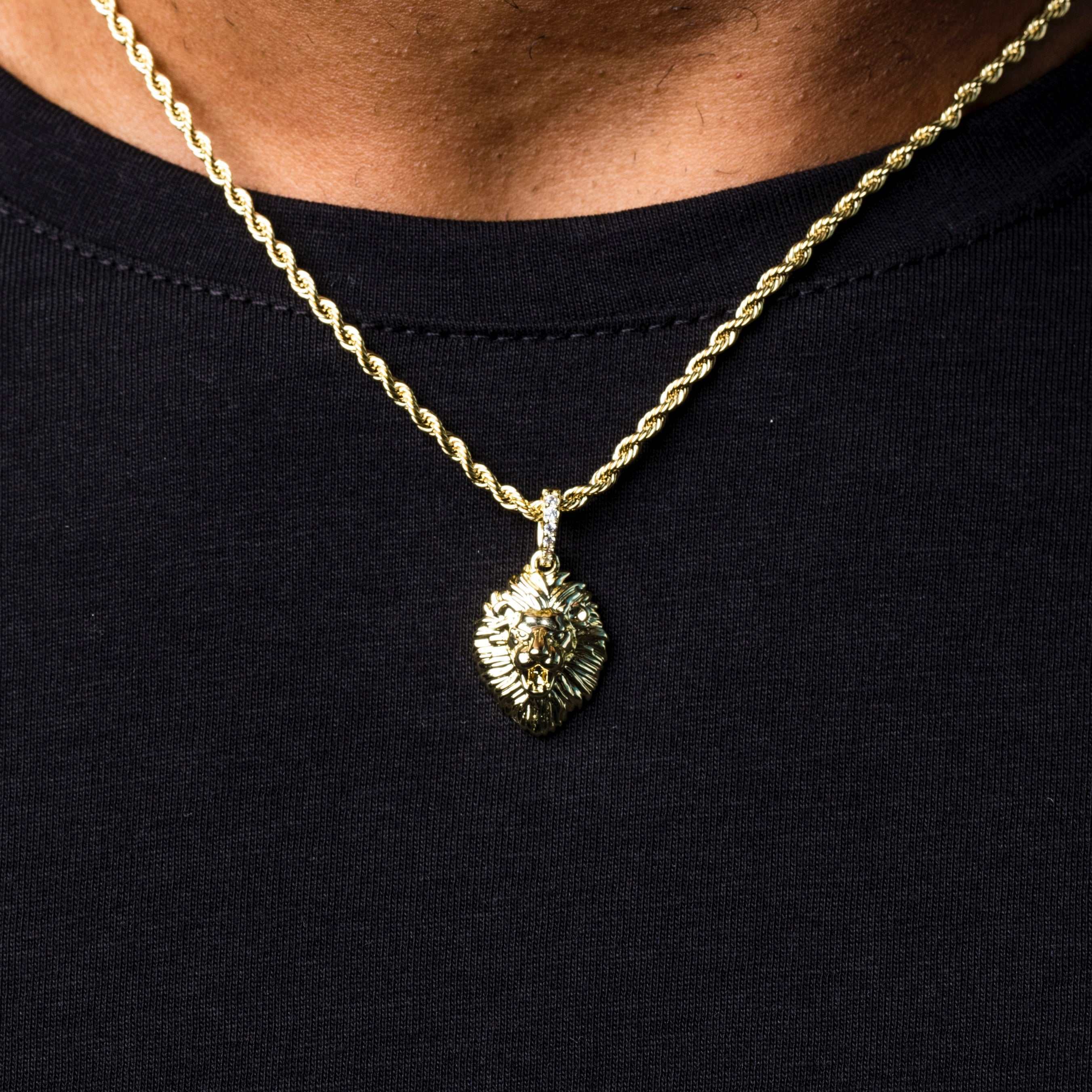Mini Lion Pendant in Yellow Gold