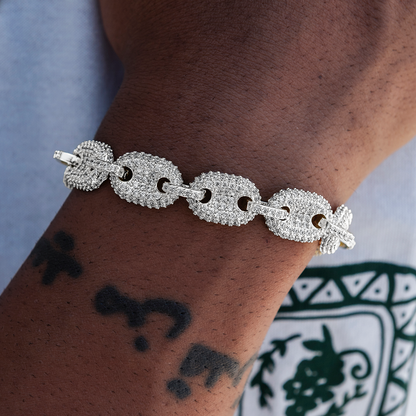 Diamond Puffed Mariner Bracelet in White Gold- 12mm