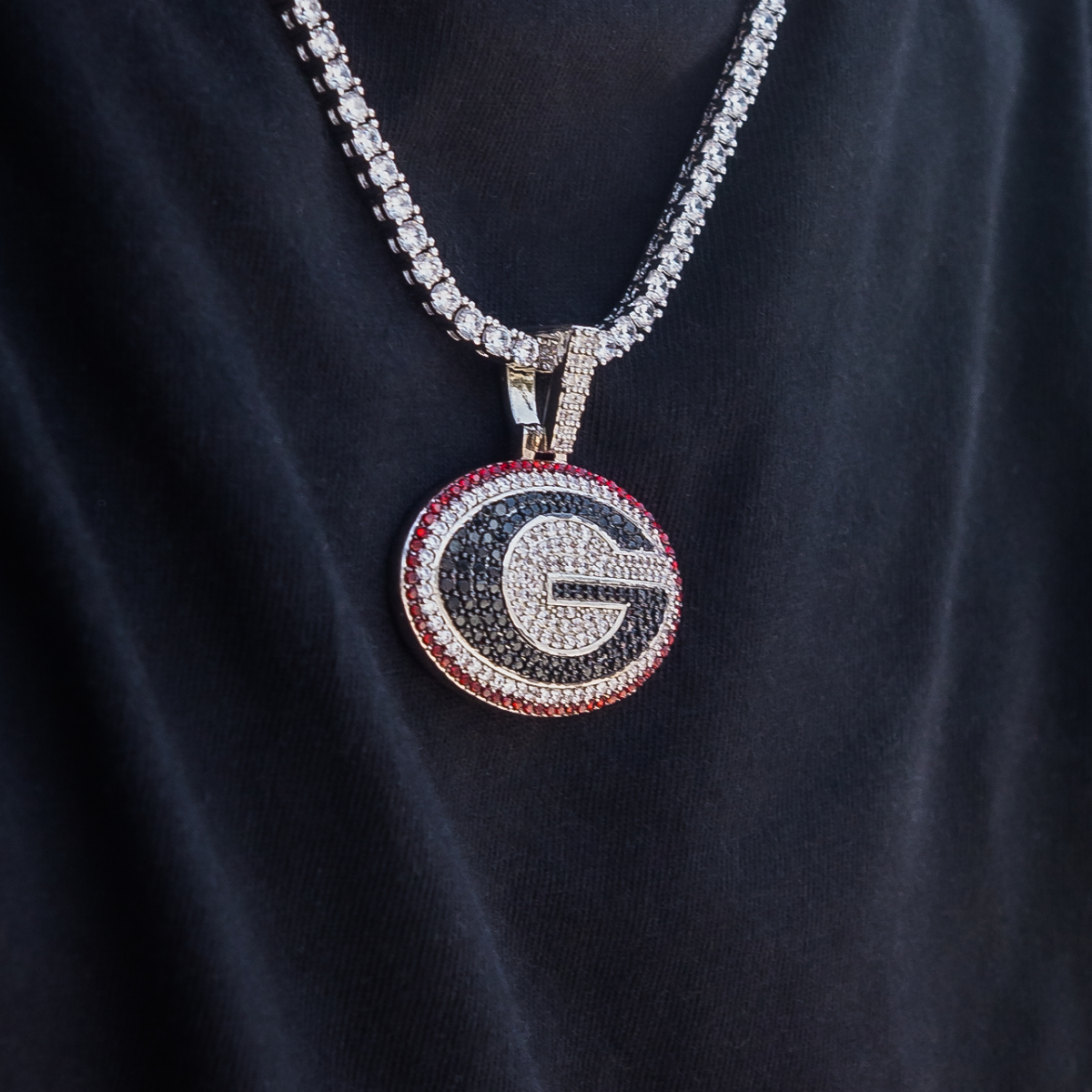 Georgia Bulldogs Official NCAA Logo Pendant