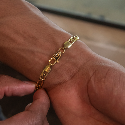 Figaro Bracelet in Yellow Gold- 6mm