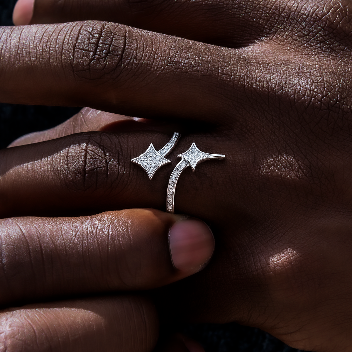 KAZA Signature Star Ring in White Gold Vermeil