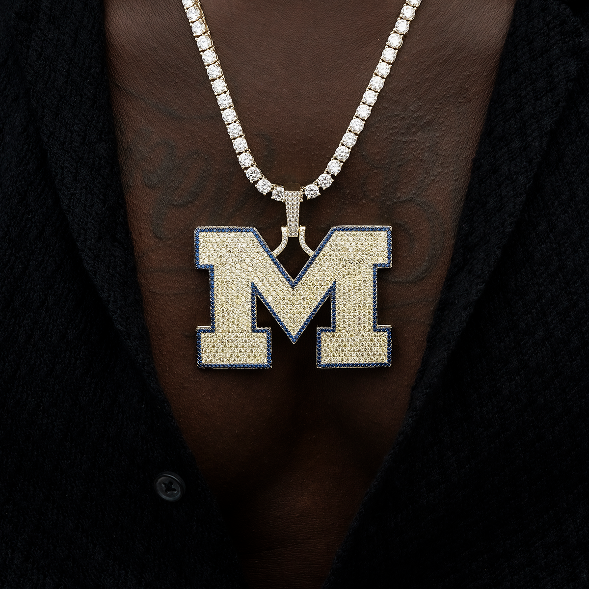 Large University of Michigan Wolverines Official NCAA Logo Pendant in Yellow Gold