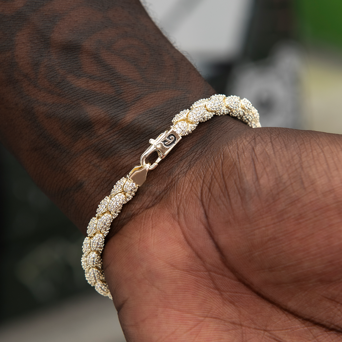 Diamond Pave Snake Link Bracelet in Yellow Gold-6mm