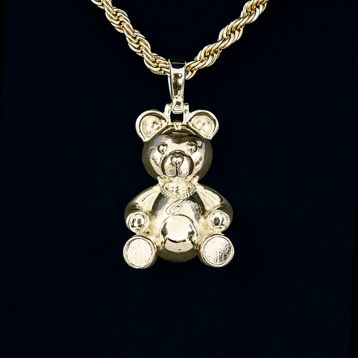 Cuban Cub Bear Pendant in Yellow Gold