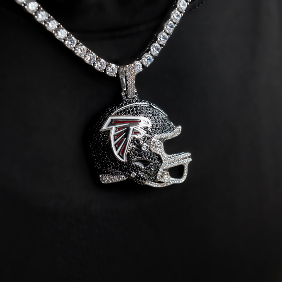 2025 Atlanta Falcons Team Helmet Pendant- White Gold
