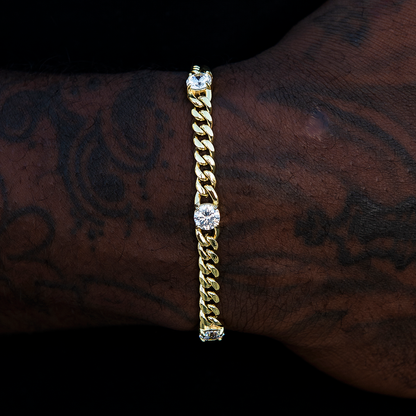Round Stone Station Cuban Bracelet in Yellow Gold