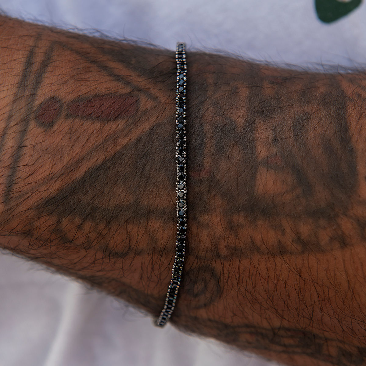 Diamond Tennis Bracelet in Black- 2mm