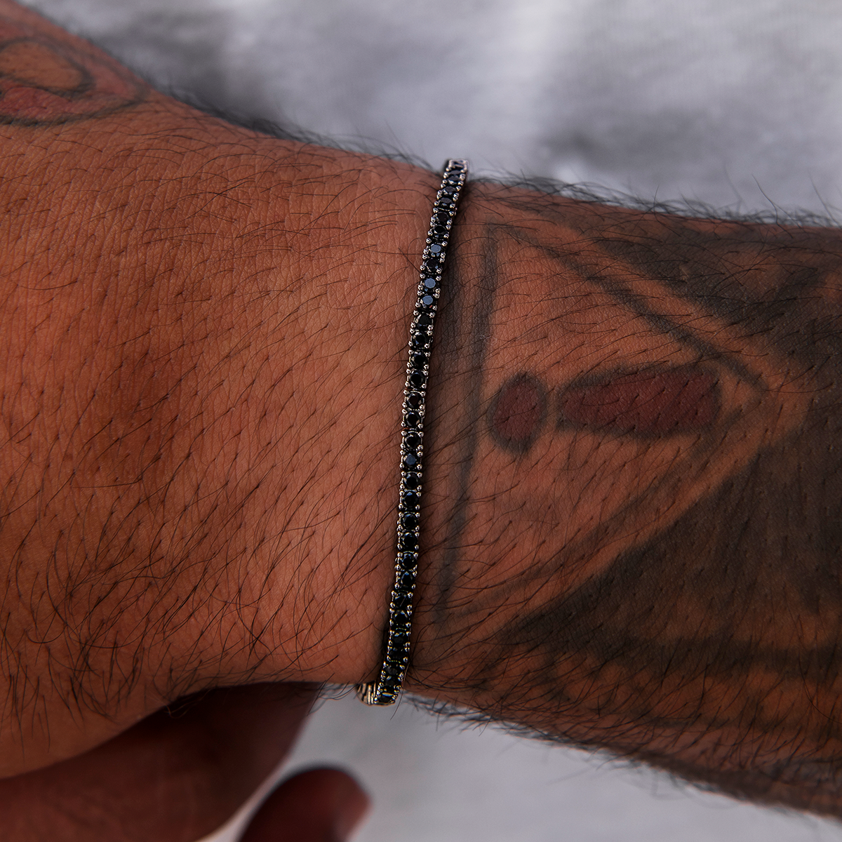 Diamond Tennis Bracelet in Black- 2mm