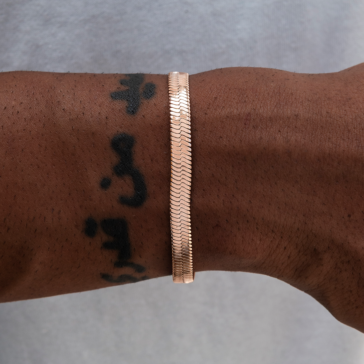 Herringbone Bracelet in Rose Gold - 8mm