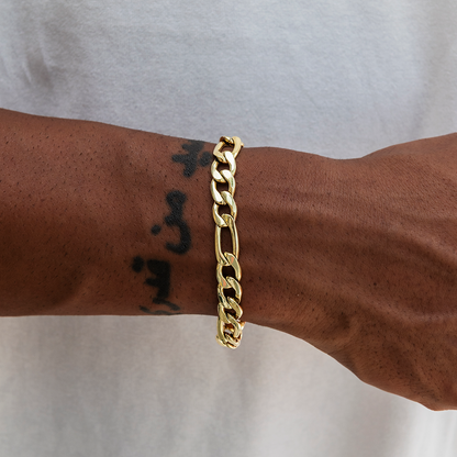 Figaro Chain Bracelet in Yellow Gold- 9mm