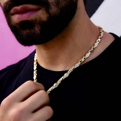 Iced Triangle Chain in Yellow Gold