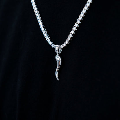 Italian Horn Pendant in White Gold