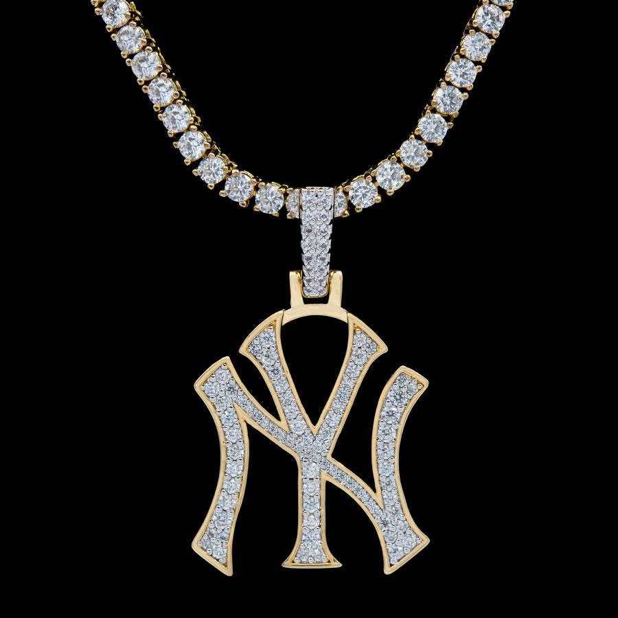 New York Yankees Official MLB Logo Pendant in Yellow Gold