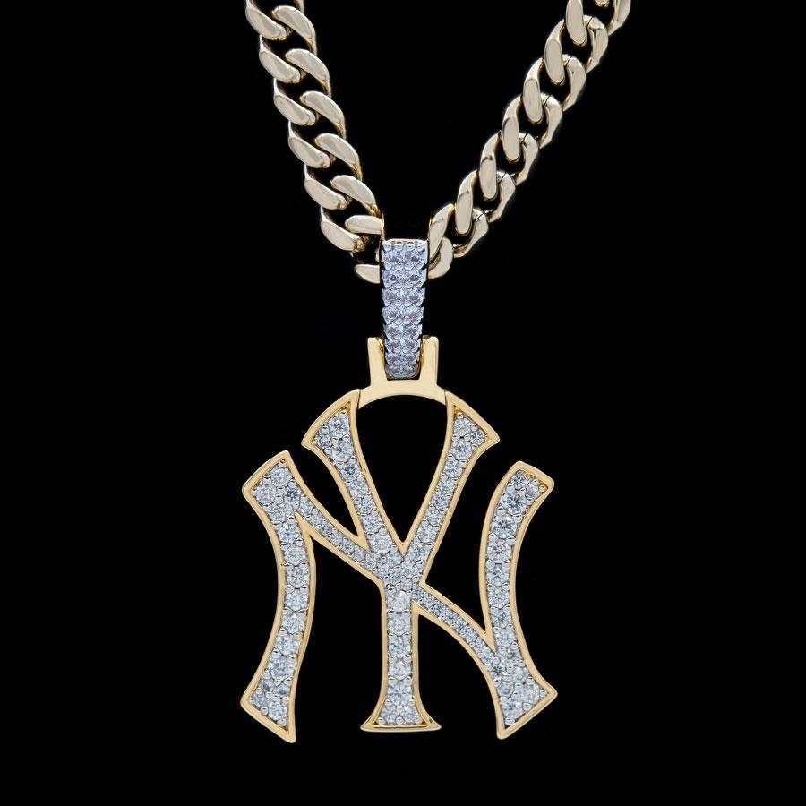 New York Yankees Official MLB Logo Pendant in Yellow Gold